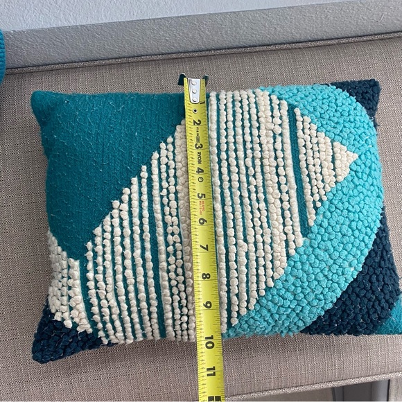 West Elm pillows multi-textured pillows sold as set of 2 - Picture 2 of 14